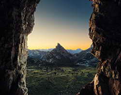 Хрупкий предел пройден: в Японии создали проводник тоньше человеческого волоса